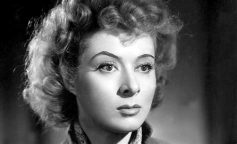 how tall was greer garson|Greer Garson Height, Weight, Interesting Facts,。